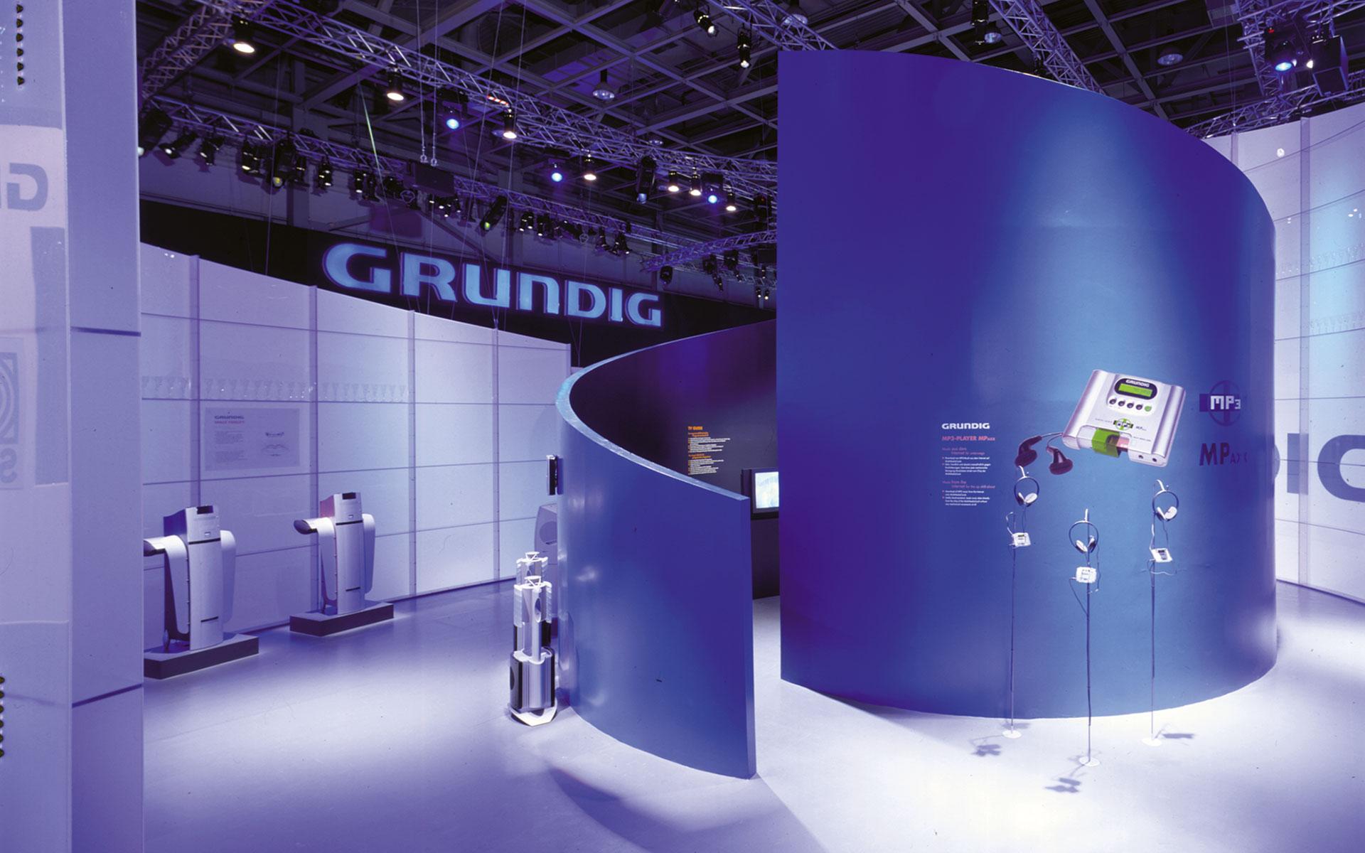 Grundig – New Worlds