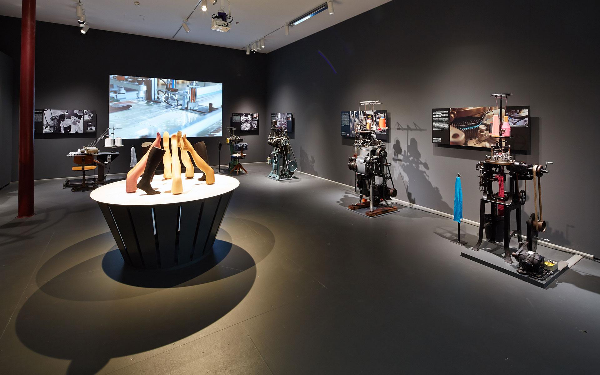 Meshes Fashion Makers